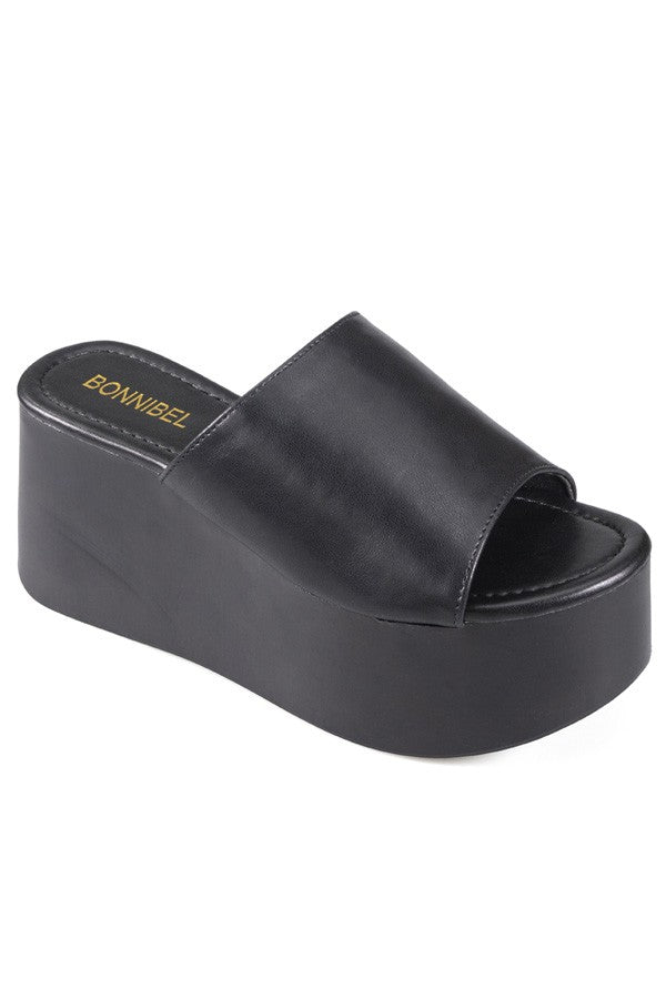 Black Block Wedge